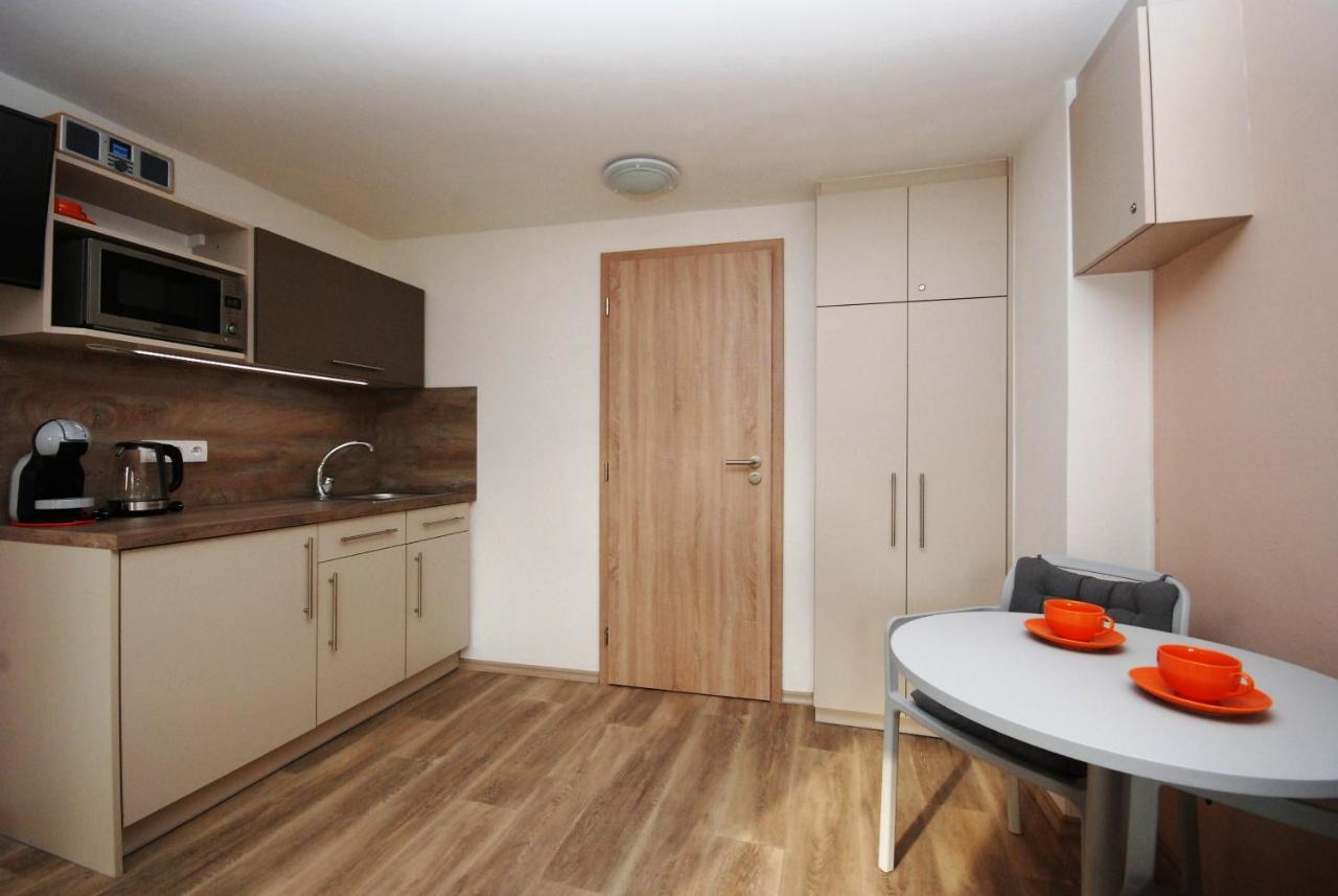 Apartman Mh Břeclav Buitenkant foto